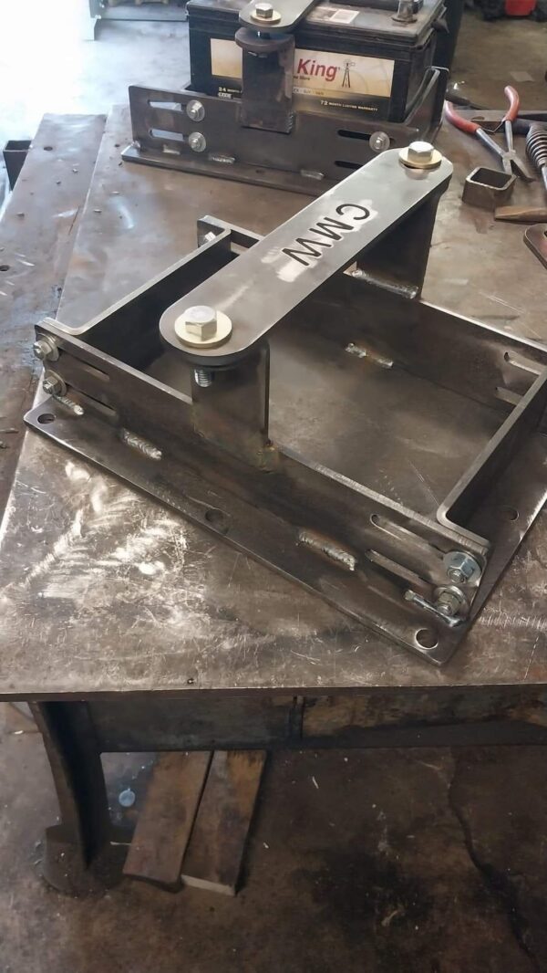 CMW Adjustable Single Battery Box