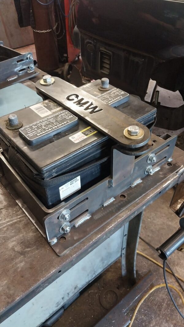 CMW Adjustable Single Battery Box - Image 2